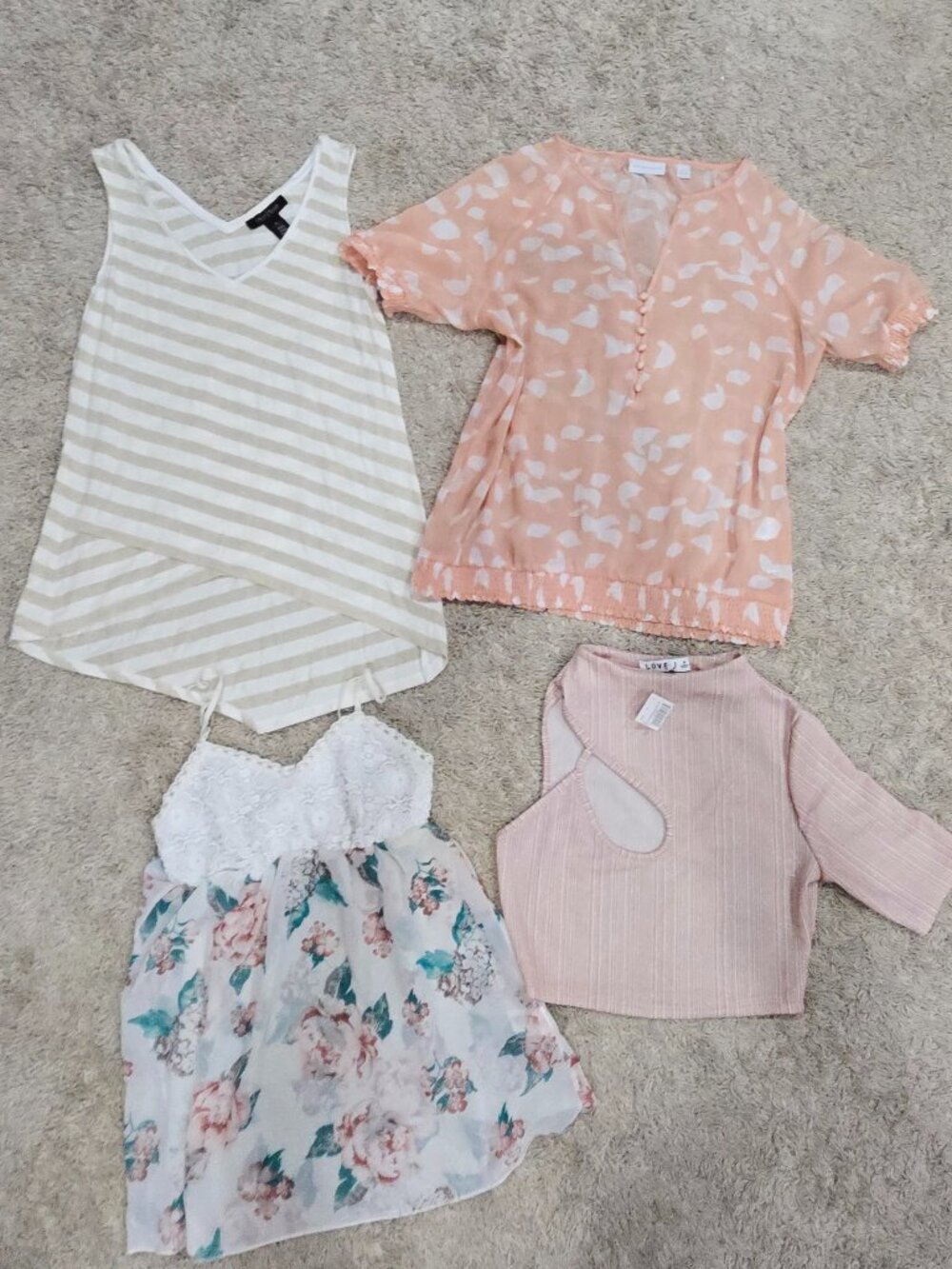 🌸 Y2K Indie Lace Floral 2000s WHBM Shimmer Aesthetic Top Lot small🌸